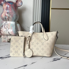 Louis Vuitton Shopping Bags